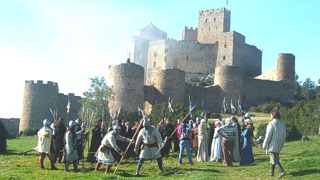 Calentando para la batalla medieval en el Castillo de Loarre
