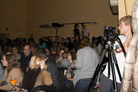 Jacob y Diego con las cámaras, Cristina con el cañón de luz. 5 y Acción
