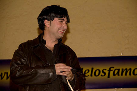 ¿Y estas risas a media canción?