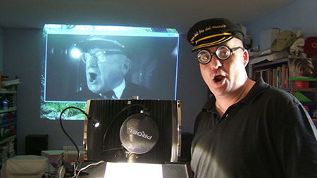 Daniel Allué pone la voz al revisor