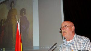 Toño Moliner presenta los actos y la proyección de Lágrimas de mujer