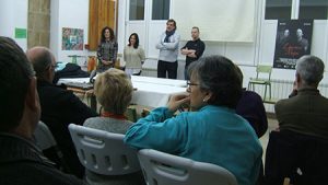 Parte del equipo de LDM en la charla después de la proyección